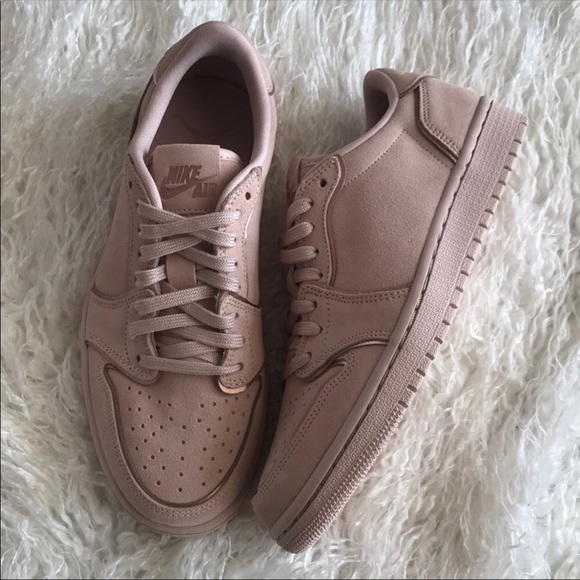 NWT Nike Air Jordan Retro Suede - Picture 8 of 8